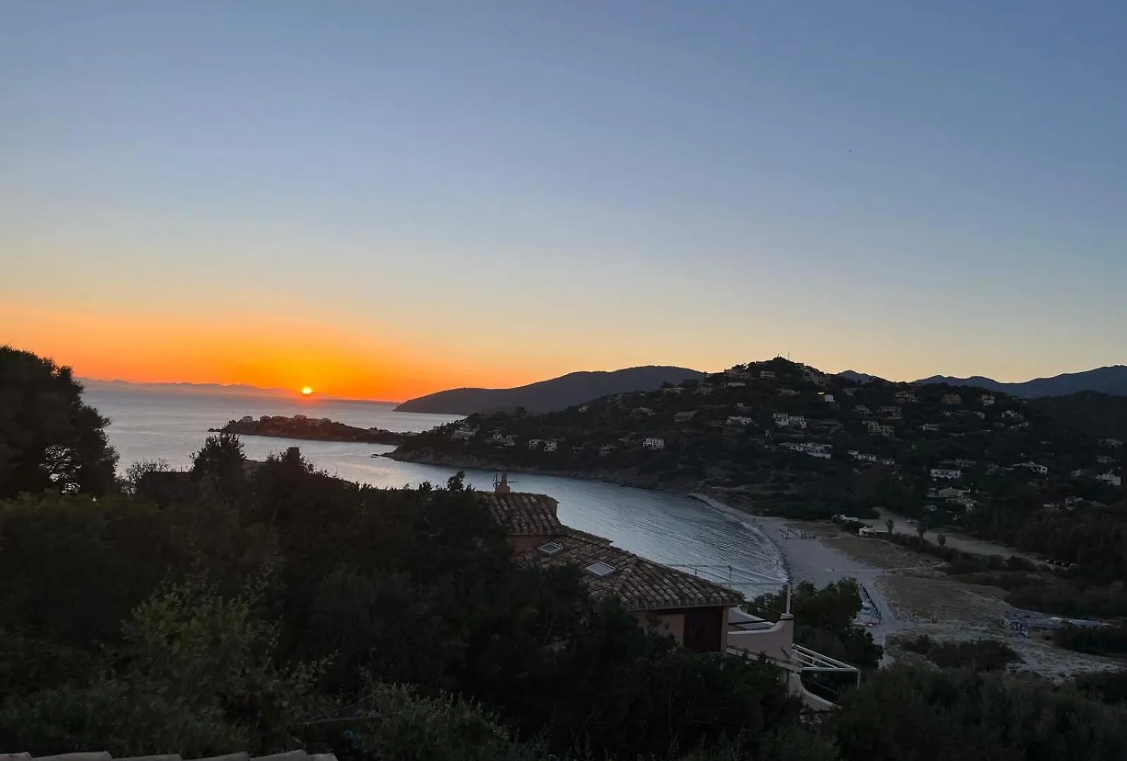Villa Vittoria With Private Heated Swimming Pool Complete With Hidromassage For Exclusive Use , Sea View, 150 Meters From The Beach Torre delle Stelle Itália